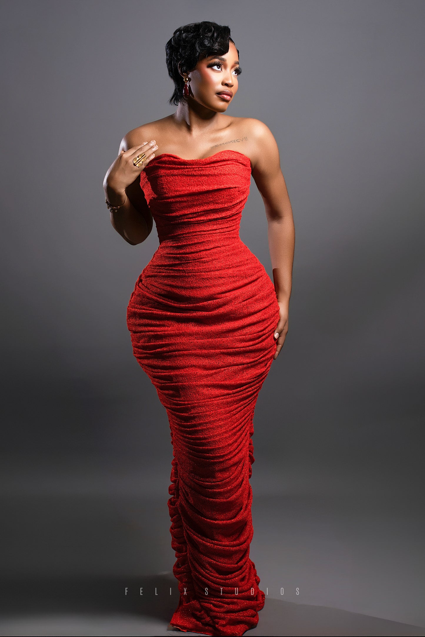 Robe en brode corset